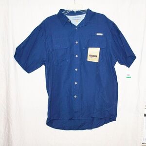 NWT GH Bass Mens Button Down Shirt